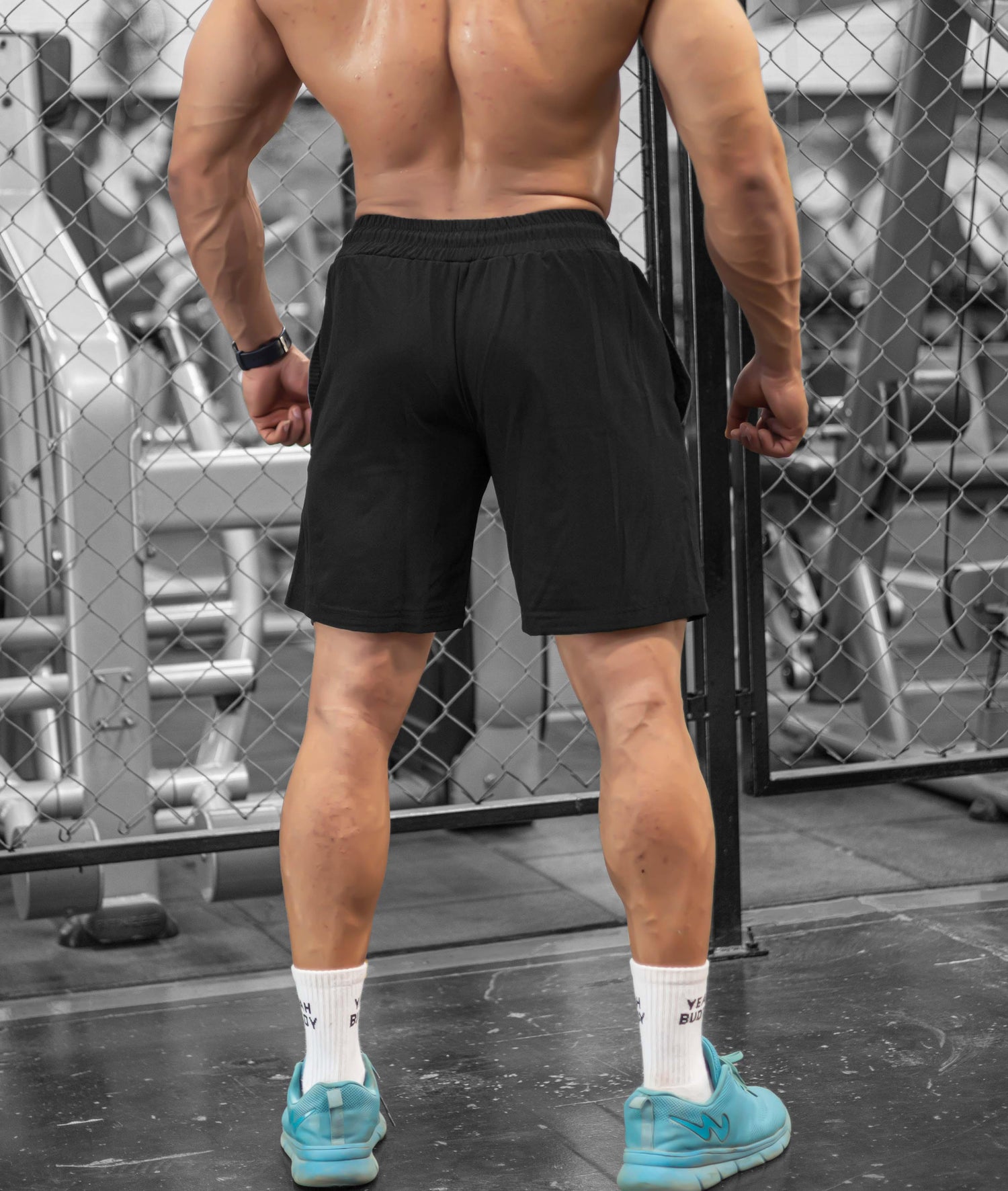 2-in-1 Compression Shorts with phone pocket: Black Camo - GymX