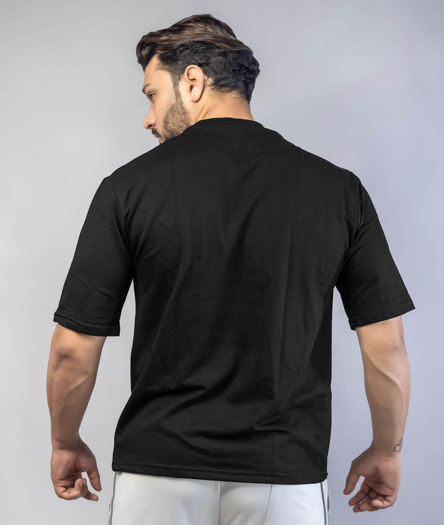 Emboss Oversize GymX Tee: Black